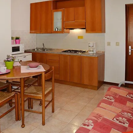 Apartment Holiday Georget Spiaggia Ivn01440 Dya *